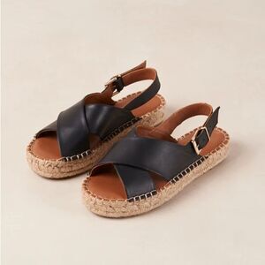 Alohas Crossed Black Leather Espadrilles